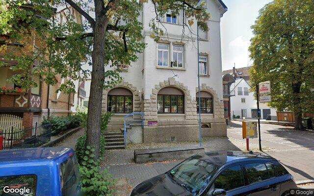 Straßenansicht Amsel & Meise