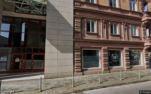 Straßenansicht Try Coffee Frankfurt