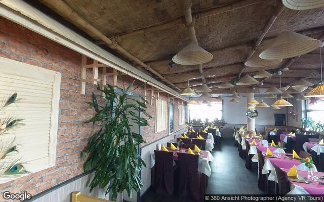 Straßenansicht Vietnam Deli