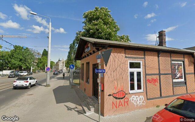 Straßenansicht NAR Holzkohlegrill