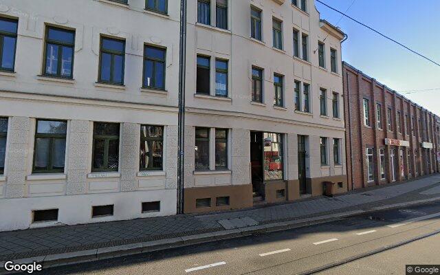 Straßenansicht Tinada