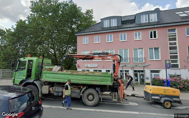 Straßenansicht Snackstand WERDENer Wiesn