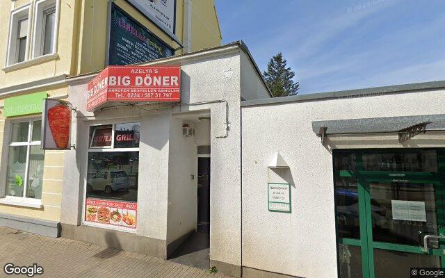 Straßenansicht Azelya's Big Döner