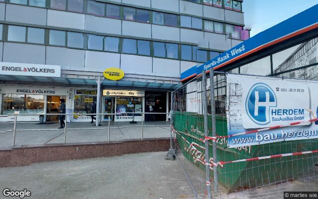 Straßenansicht KFC