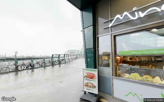 Straßenansicht Mina